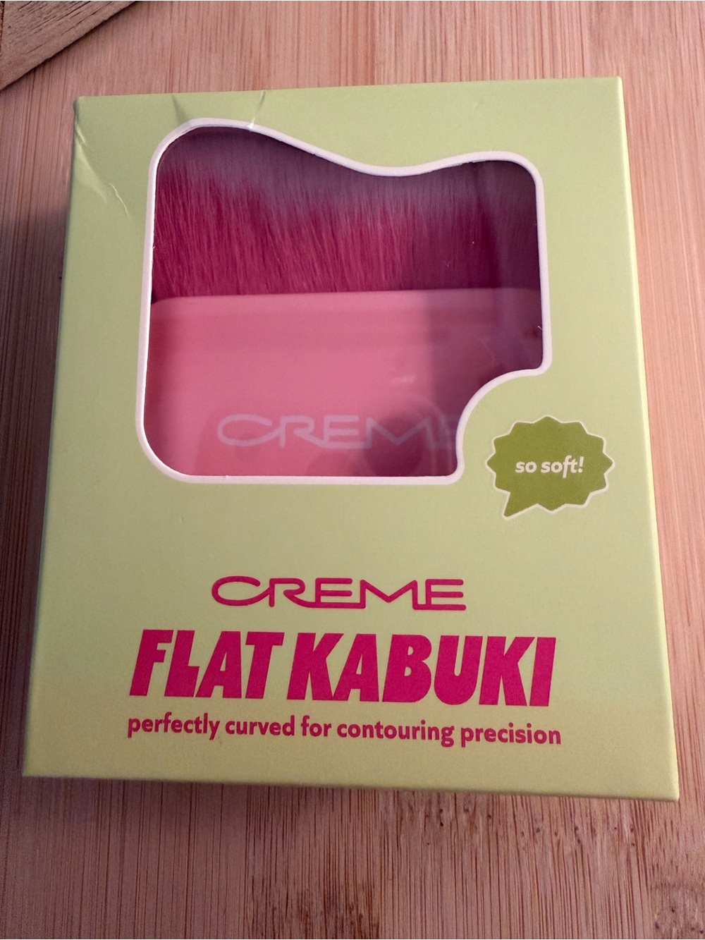 The Crème Shop Flat Kabuki contouring makeup brush